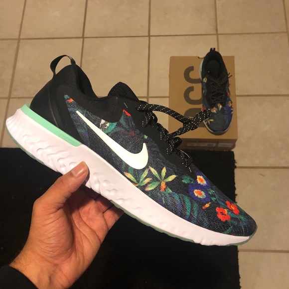 nike odyssey react floral